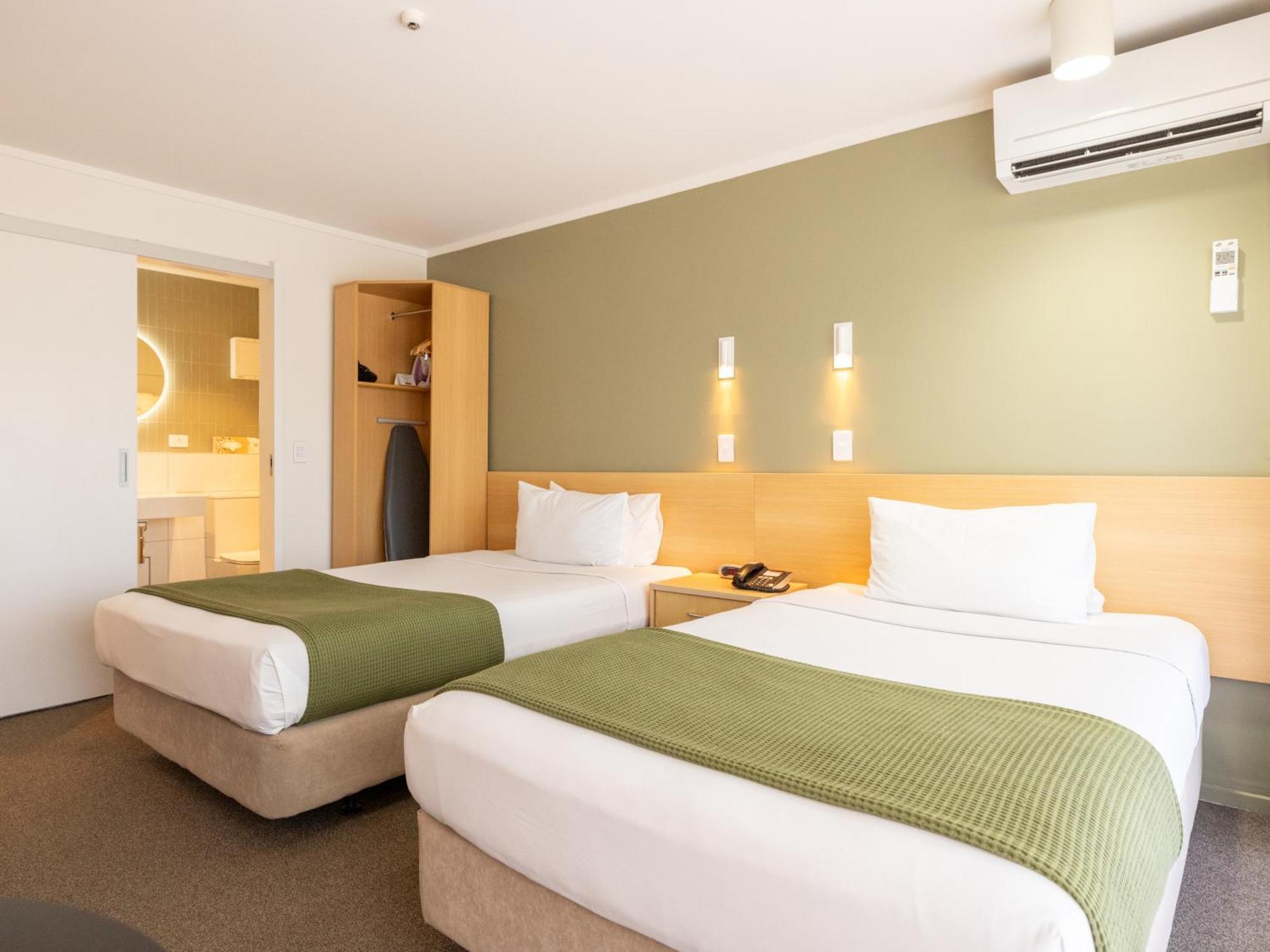 Rose Park Hotel