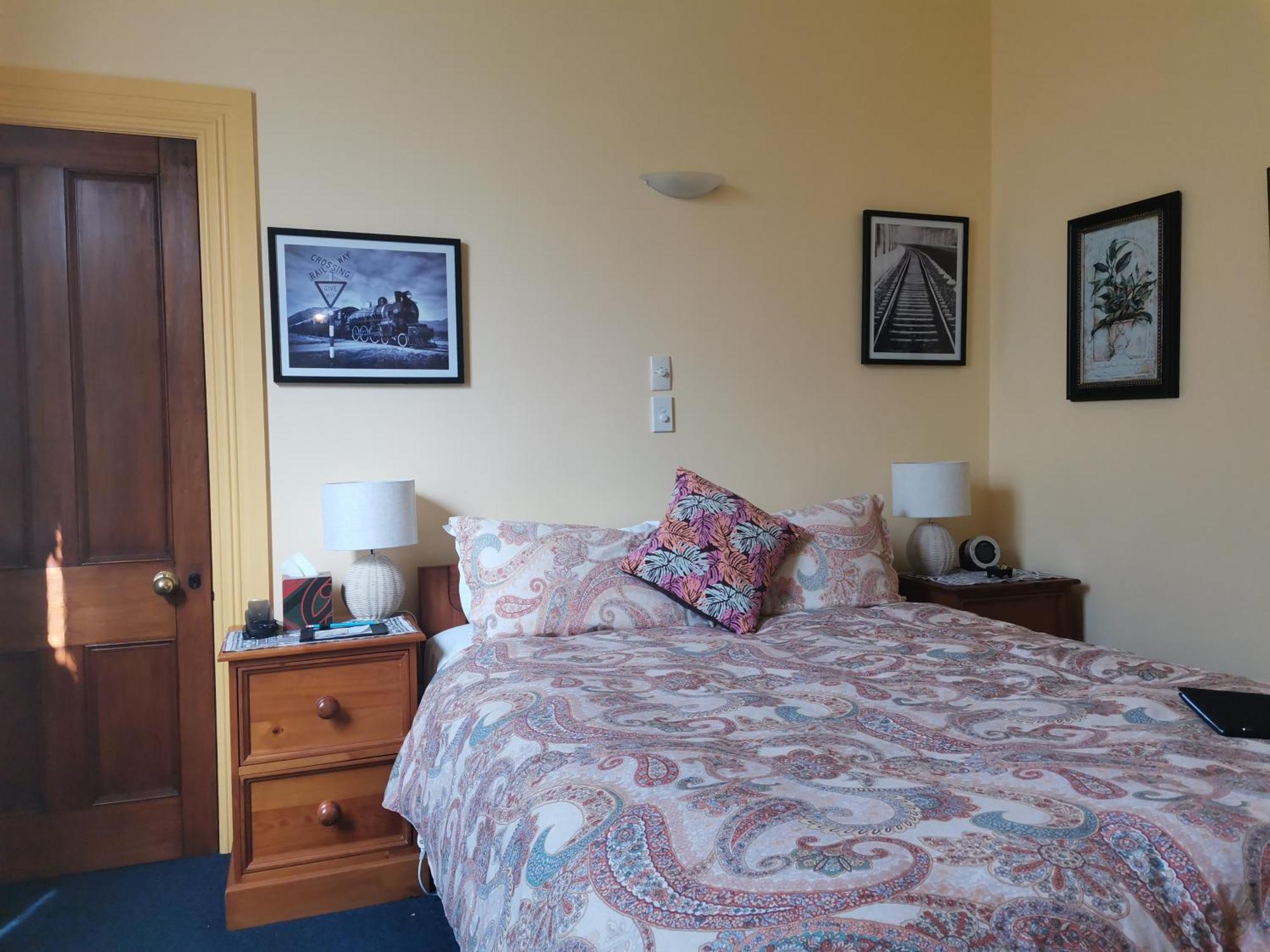 The Great Ponsonby Arthotel Bed & Breakfast 4*
