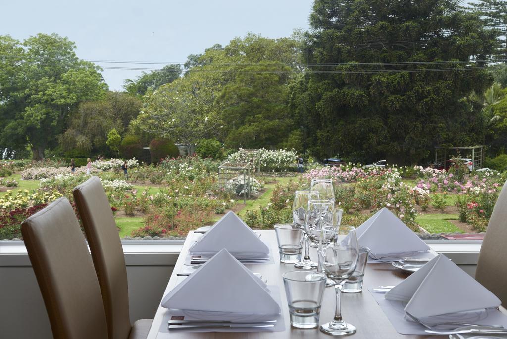 Rose Park Hotel 4*