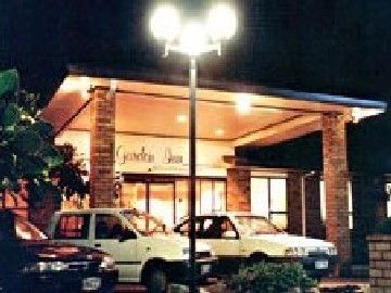 Garden Airport Hotel