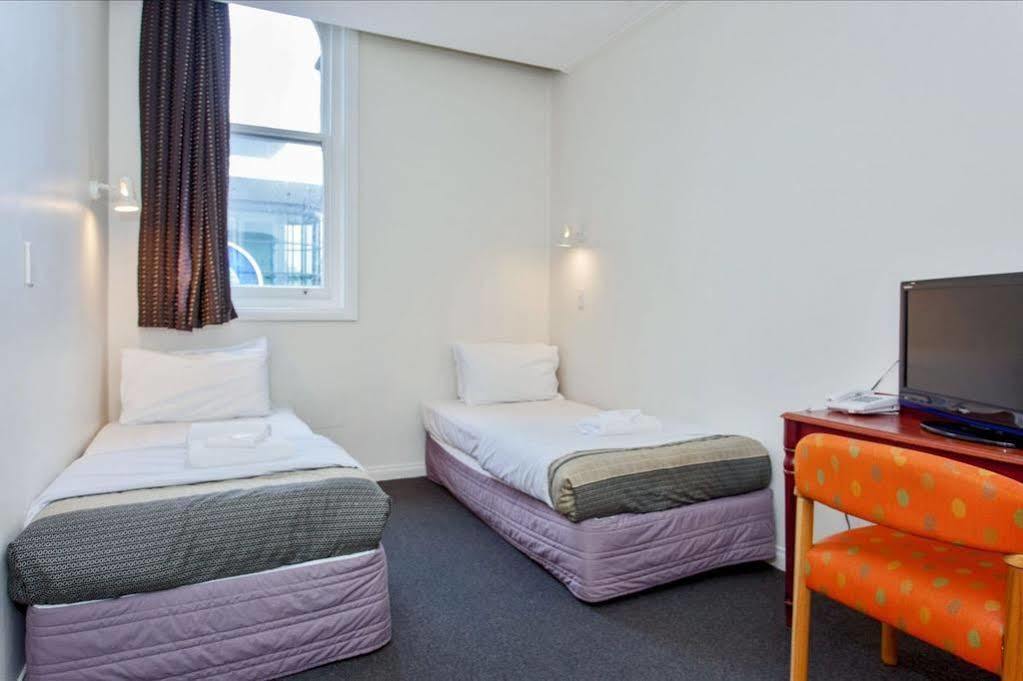 Hotel Albion
