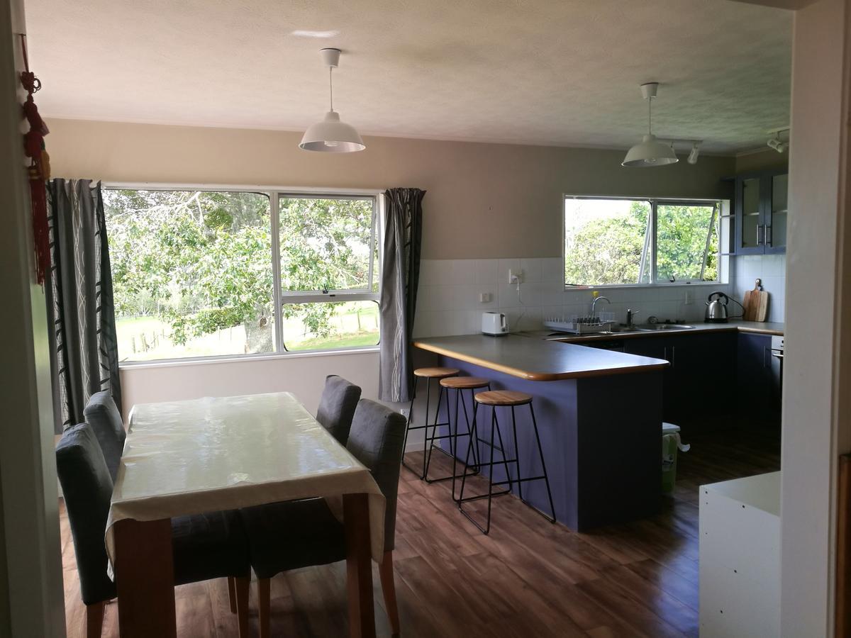 Weihai Mountain Whitford Lifestyle Villa Auckland