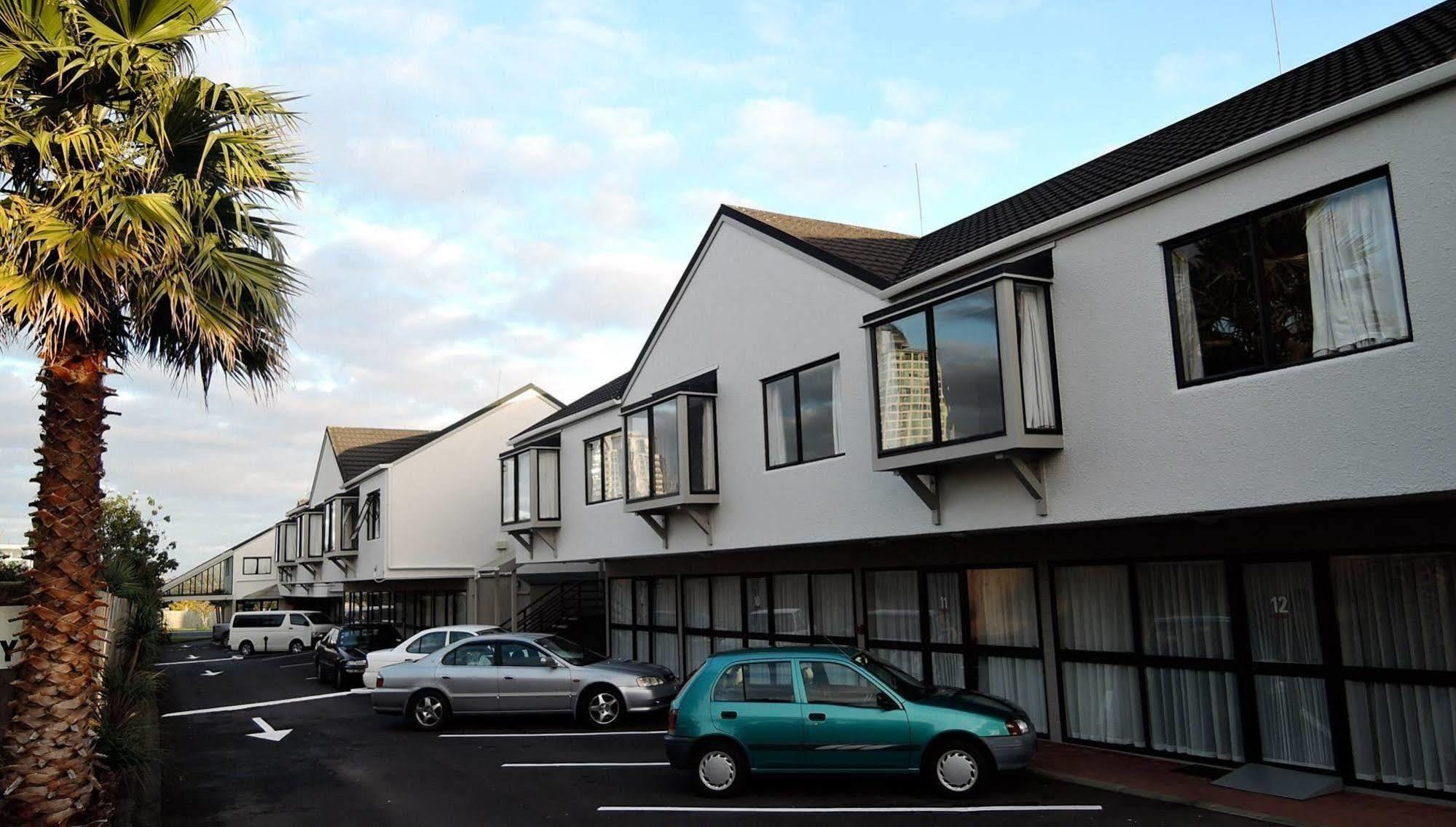 Anzac Court Motel 4*