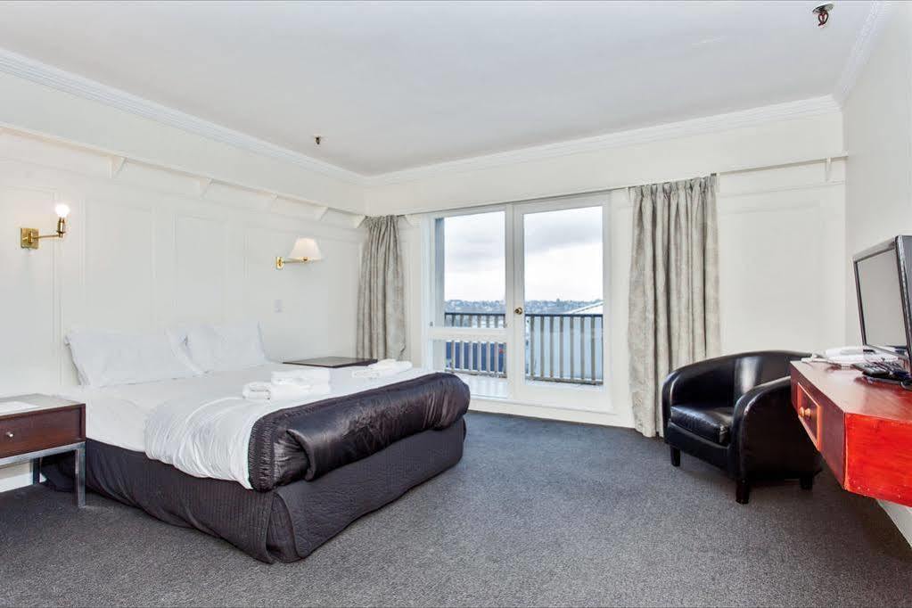 Albion Hotel 2*