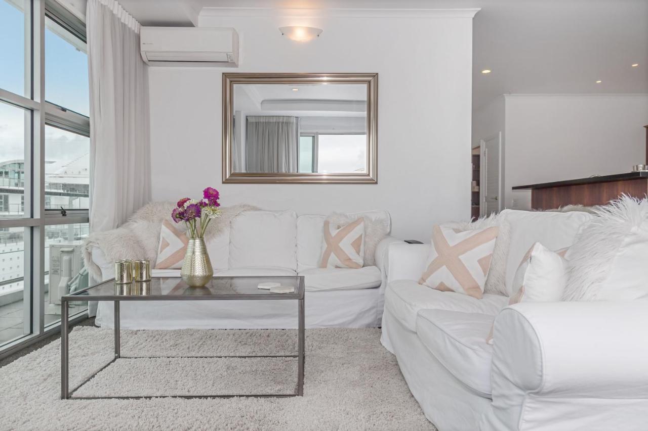 Princes Wharf 2br Sub-penthouse Auckland